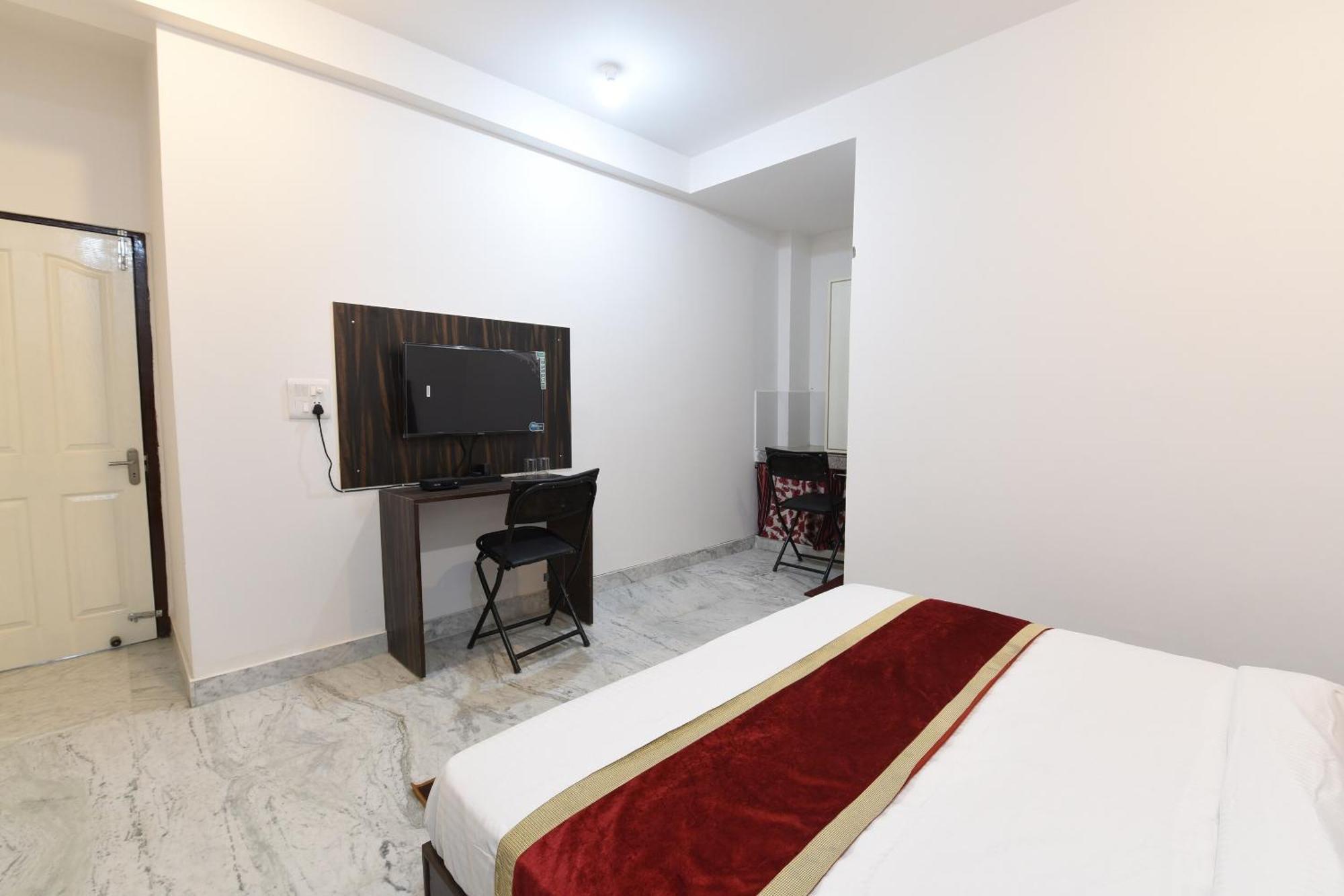 Hotel O Ooak Hotels Delta Greater Noida Exterior foto